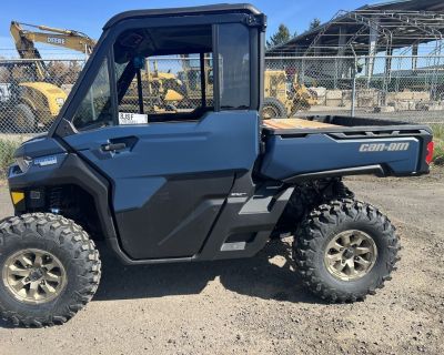 2025 Can-Am Defender Limited HD10