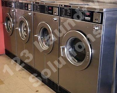 Unimac 35Lbs Front Load Washer 208-240V 60Hz 3PH UC35PC2NN
