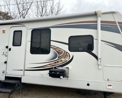 Camper LOWER PRICE!! 15,000
