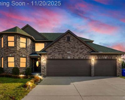 4 Bedroom 3BA 4100 ft Single Family Home For Sale in FRASER, MI