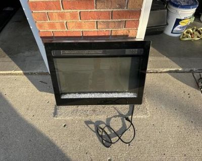 Electric Fireplace - 26" - Flat Front - w/Crystal Ember Bed - 1400 Watt