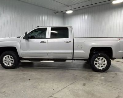 2015 Chevrolet Silverado 3500 HD Crew Cab LTZ Pickup 4D 6 1/2 ft