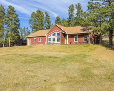 4 Bedroom 2BA 2496 ft Single Family Home For Sale in HILL CITY, SD