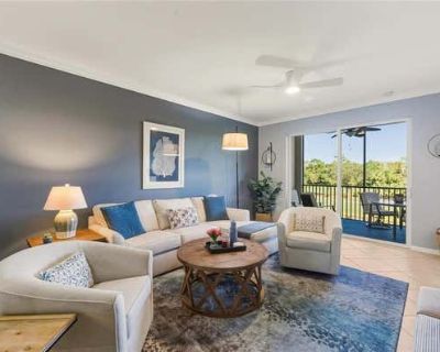 2 Bedroom 2BA 1194 ft Furnished Condominium For Sale in NAPLES, FL