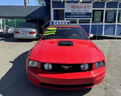 2005 Ford Mustang GT Premium Convertible 2D