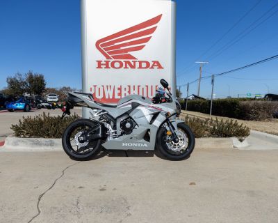 2025 Honda CBR600RR