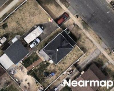 1 Bath Preforeclosure Property in Lindenhurst, NY 11757 - S 1st St