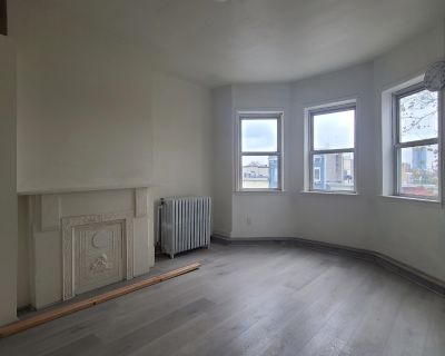 242 Bowers St # 3. Property for Rent in Jersey City, NJ for $2,800 with 4 bedrooms and 1 full bath. This property is 1,150 square feet.. 4-bedroom, 1-bath apartment spanning about 1,000 square feet features beautiful flooring throughout and an updated kitchen with brand-new stainless steel appliances. Street parking is free, and pets are welcome. A convenient laundromat is right around the corn...