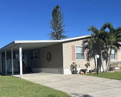 3 Bedroom 2BA 1540 ft Furnished Mobile Home For Sale in Merritt Island, FL