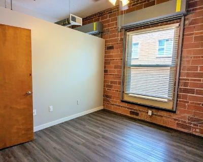 1 Bedroom 1BA Pet-Friendly Apartment For Rent in Kansas City, MO