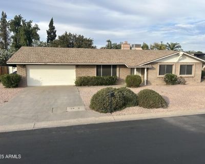 6120 E Hobart St. Spic and span and ready to move in! Shopping, schools, parks and freeways all within 3 miles. RV gate, RV slab and RV electrical hookup! 2.5 car garage, storage shed and nice big north facing covered patio in the back yard. Full sized laundry room, double pantry, breakfast bar and kitchen nook. Huge formal dining room and living room. Family room with sliding glass doors to ba...