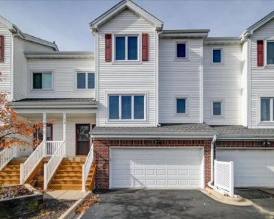 2 Bedroom 3BA 1436 ft Condo For Sale in MADISON, WI