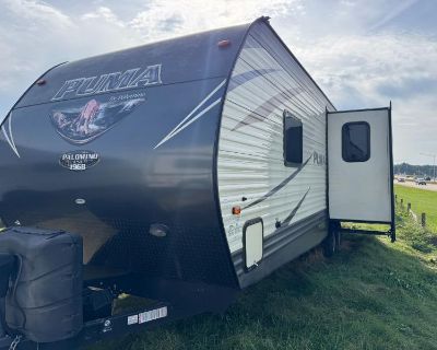 2017 Palomino Puma 27RLSS