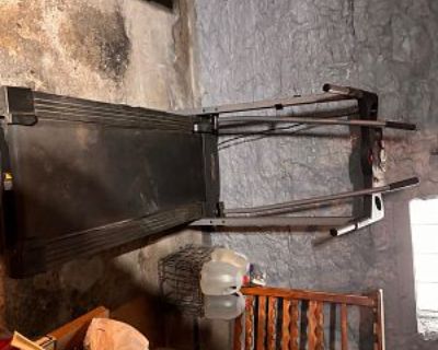 Yard/porch sale