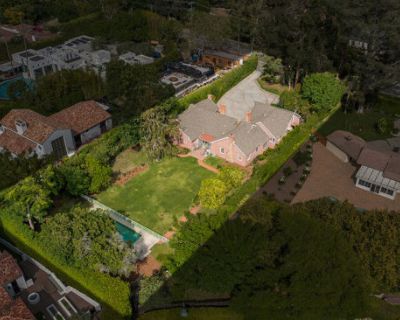 5 Bedroom 5BA 3954 ft Single Family Home For Sale in Los Angeles, CA