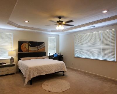 3200 ft Furnished Room For Rent in Manteca, CA