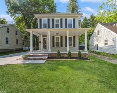 4 Bed 1 Bath Foreclosure Property in Chagrin Falls, OH 44022 - Columbus St