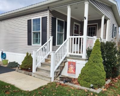 2 Bedroom 1BA 870 ft Mobile Home For Sale in Sturbridge, MA
