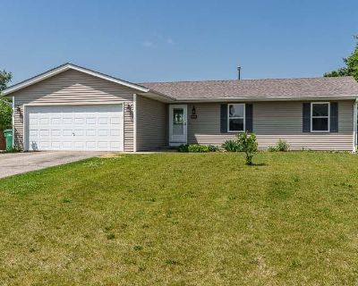 3 Bedroom 3BA 1932 ft Single Family House For Sale in Roscoe, IL