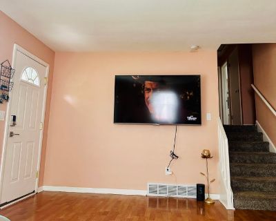 Furnished Room for Rent - Furnished room in monona - all included