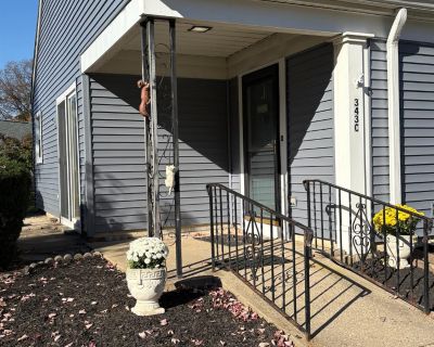 2 Bedroom 1BA 1177 ft Condo For Sale in Monroe, NJ