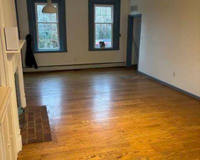 1745 New London Road. image_url. In unit laundry Dishwasher Dogs allowed Parking Air conditioning Unit Amenities air conditioning dishwasher in unit laundry Property Amenities dogs allowed pet friendly parking. Pets allowed. 2 Bedroom. 1 Bathroom. 900 ft