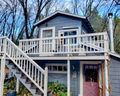 1 Bedroom 1BA House For Rent in Grass Valley, CA
