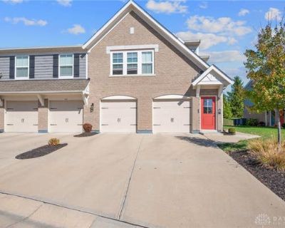 3 Bedroom 2BA Condominium For Sale in SPRINGBORO, OH
