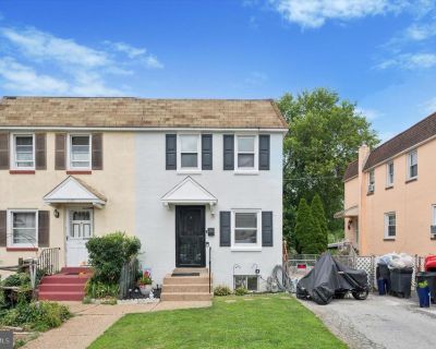 3 Bedroom 1BA 1120 ft Townhouse For Sale in Woodlyn, PA