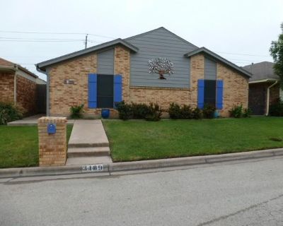 2 Bedroom 2BA 1474 ft Single Family House For Rent in Abilene, TX
