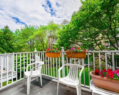 3 Bedroom 2BA 2268 ft Townhouse For Rent in West New York, NJ