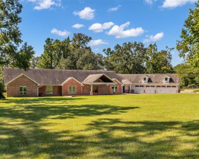 3461 Pine Acres Dr Drive. Property for Rent in Conroe, TX for $6,500 with 4 bedrooms and 3 full baths, 2 half baths. This 4,007 square foot property was built in 1974 on a lot size of 5.. Welcome to your dream retreat in The Woodlands, Texas! Nestled on 5 serene acres, this beautifully renovated single-family home blends modern comfort with country charm just minutes from I-45 and all the ameni...