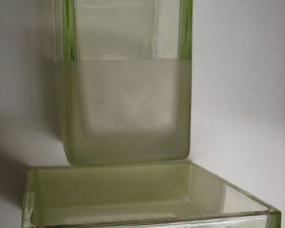 METTE DITMER ~ Frosted Crystal Light Green Bath Set !