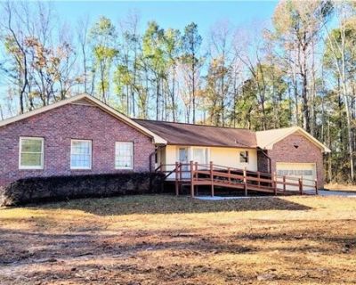 Macland Rd, Powder Springs, Home For Rent