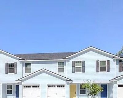 3 Bedroom 2BA 1539 ft Townhouse For Sale in Jacksonville, FL