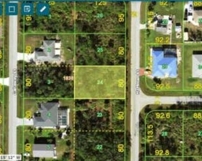 Single Family Home For Sale in PORT CHARLOTTE, FL