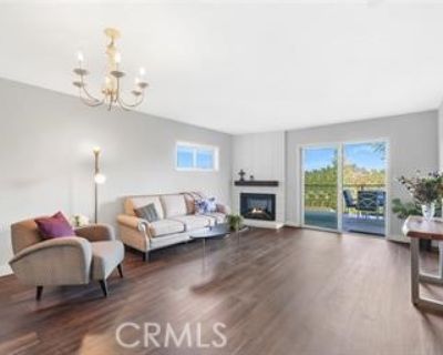 2 Bedroom 2BA 1170 ft Apartment For Rent in Fullerton, CA