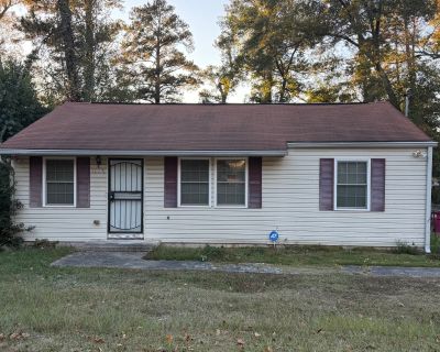 2 Bedroom 1BA 1140 ft Apartment For Rent in Macon, GA