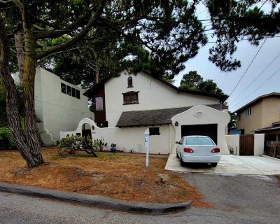 2 Bedroom 2BA 1118 ft Single Family House For Sale in Monterey, CA