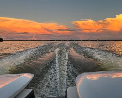 7 Bedroom 4BA 3702 ft² Furnished Loft For Rent in Houston, TX