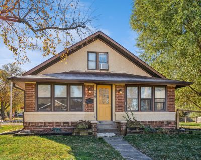 3 Bedroom 2BA 1210 ft Single Family House For Sale in Adel, IA