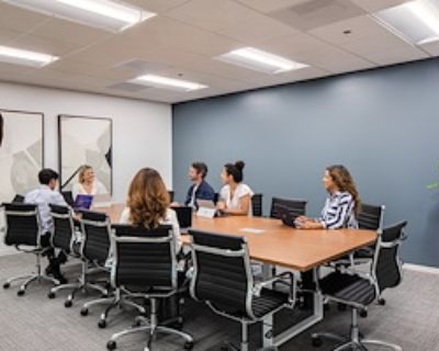 Private Meeting Room for 12 at TailoredSpace