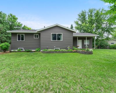3 Bedroom 1BA 1416 ft Single Family House For Sale in North Branch, MN