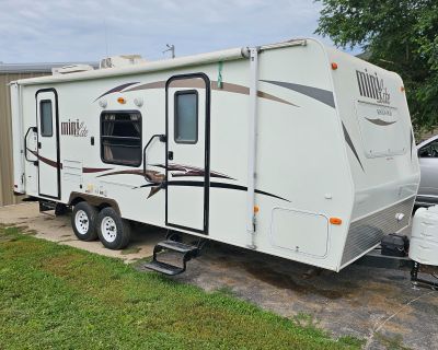 2014 Forest River Rockwood Mini Lite 2502S