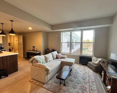 Private room with own bathroom in an apartment with 1 roomie