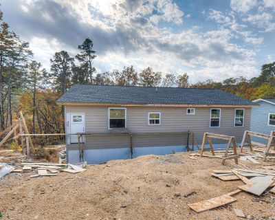 4 Bedroom 2BA 1536 ft Single Family House For Sale in Chattanooga, TN