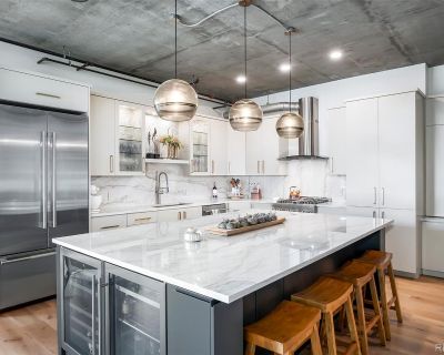 2 Bedroom 2BA 2254 ft Condo For Sale in Denver, CO