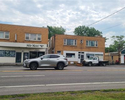 6554 ft Commercial Property For Sale in Hamburg, NY