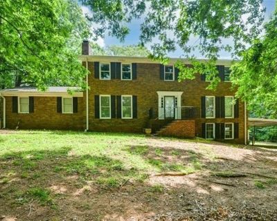 Williams Rd, Marietta, Home For Sale