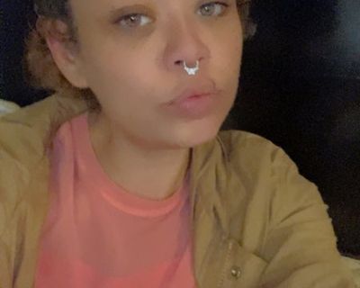 $500 /month. Age: 44 * Any pets?: No * Occupation: Other * Gender: Female. Non-smoking room preferred. Pets are fine. No preference specified. Age preference: 18 - 99. Looking in: Addison , Allen Park , Almont , Anchorville , Armada , Attica , Auburn Hills , Belleville , Berkley , Berlin , Birmingham , Bloomfield , Bloomfield Hills , Brockway , Burtchville , Canton , Casco , Center Line , Chest...